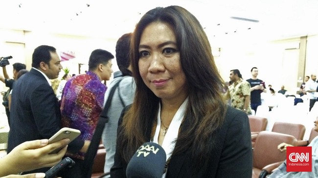 Para pebulutangkis putera maupun puteri disarankan bermain lepas agar mencapai pengalaman yang luar biasa di Piala Thomas dan Uber 2016.