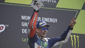 Intimidasi Pendukung Rossi Jadi Motivasi Lorenzo