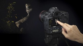 Canon EOS 1D X Mark II Dibanderol Mulai Rp82,5 Juta