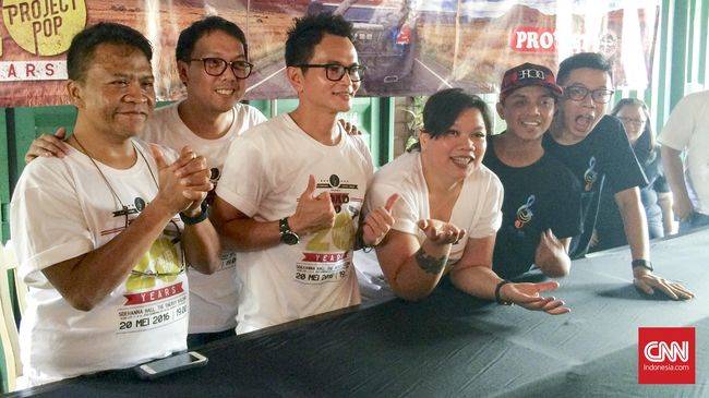 Jangan bayangkan gedung dan panggung megah, karena Project Pop berniat menggelar konser yang intim dengan jumlah penonton terbatas.
