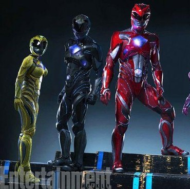 Aksi Lima Remaja Melawan Serangan Alien di Film 'Power Rangers'