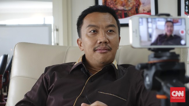 PSSI menggelar kongres untuk mencari ketua umum yang baru di kawasan Ancol, Jakarta, hari ini. Menpora Imam Nahrawi pun mengungkapkan harapannya.