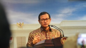 Pemerintah Tak Peduli Siapa Ketua Umum Terpilih Golkar