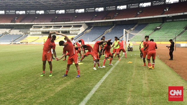 Pelatih Persija Paulo Camargo dinilai Pelatih Persela Lamongan berhasil memaksimalkan kecepatan pemain-pemain muda untuk mengoyak gawang lawan.