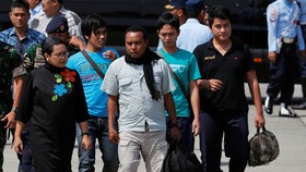 Sandera Abu Sayyaf Diikat, Dipaksa Nonton Video Eksekusi