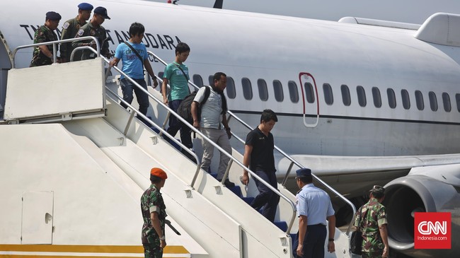 Para pelaut Indonesia kini berpikir ulang jika harus berlayar ke perairan Filipina. Tanpa jaminan keamanan pemerintah, mereka enggan melintasi jalur itu.