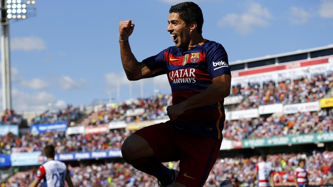 Luis Suarez menjadi pencetak gol terbanyak dengan 40 gol, sekaligus pemberi assist terbanyak dengan 16 kali assist di La Liga musim ini.