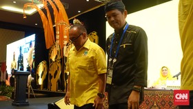 Setya Novanto Lantik Dedi Mulyadi Pimpin DPD Golkar Jabar