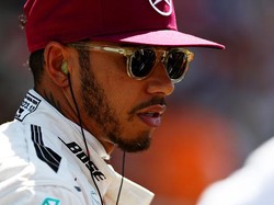 Bertemu dengan Idis Elba, Lewis Hamilton Menolak Tes Virus Corona