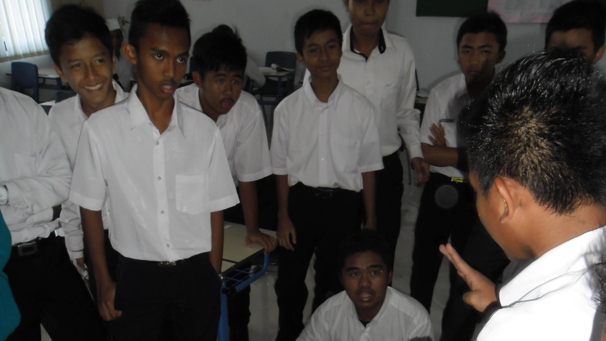 Asyiknya Belajar Ekonomi di Kelas