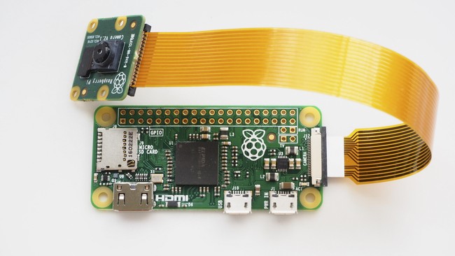 Raspberry Pi menambahkan modul kamera merek Sony IMX219 resolusi 8 MP pada komputer mungil Pi Zero yang bisa dihubungkan dengan kabel khusus.