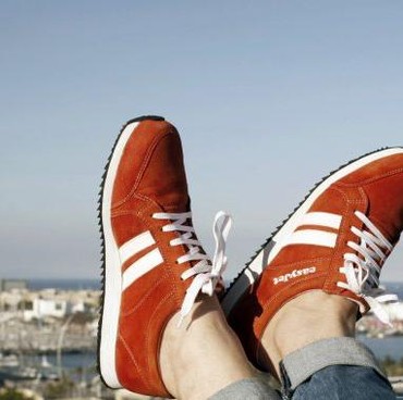 Disarankan Ahli Kaki, Ini 7 Rekomendasi Sepatu Jalan Nyaman untuk Traveling