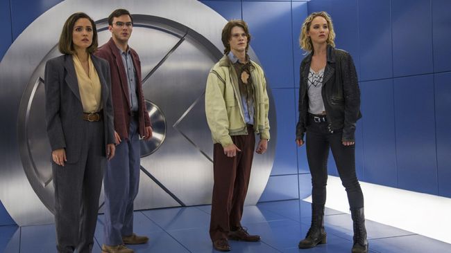 Sutradara film-film X-Men baru, Bryan Singer ingin melibatkan Patrick Stewart dan Ian McKellen, tapi harus menunggu cerita dan waktu yang tepat.