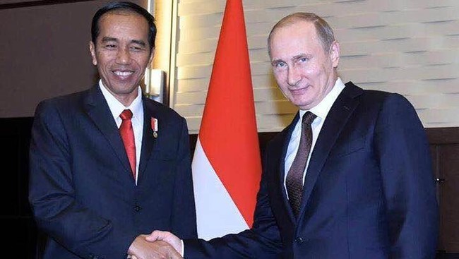 Mampukah Jokowi menjadi juru damai antara Rusia dan Ukraina yang saling bertikai dengan bertemu Volodymyr Zelensky dan Vladimir Putin?