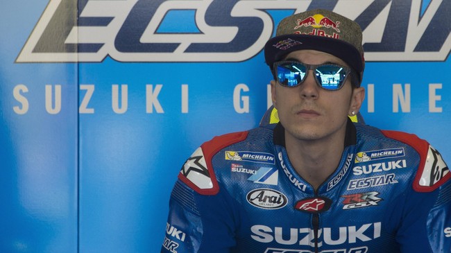 Kekasih pebalap MotoGP asal Spanyol Maverick Vinales, Kiara Fontanesi, mengaku bangga kekasihnya akan menjadi rekan setim Valentino Rossi.