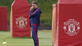Van Gaal Siap Kecewakan Sembilan Pemain