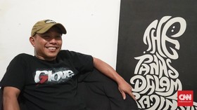 Pidi Baiq Angkat Suara Soal Teori-teori Identitas 'Dilan'