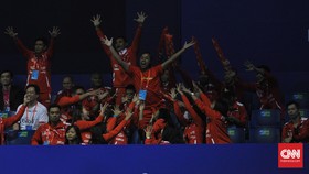 Dari Indonesia yang Merindukanmu, Thomas