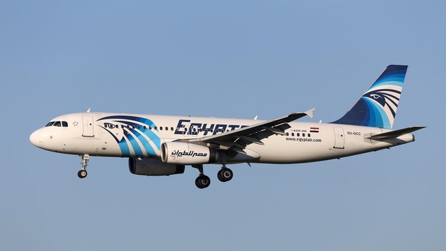 Sinyal pesawat yang diterima Airbus akan memberikan informasi lebih rinci soal keberadaan pesawat EgyptAir yang jatuh ke Laut Mediterania pekan lalu.
