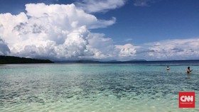 Ramah dan Murah Senyum, Modal Pengembangan Raja Ampat