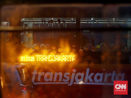 Lalin Macet, Transjakarta Koridor 9 Arah Pinang Ranti Terlambat Datang