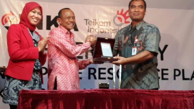 PT Telkom Indonesia (Persero) Tbk mengimplementasikan Enterprise Resource Planning (ERP) di PT Industri Kereta Api (INKA).
