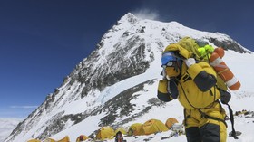 Serba-serbi Cara Mendaki Gunung Everest