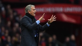 Mourinho Tak Sadar Trademark Namanya Dipegang Chelsea