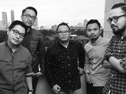 Lirik dan Chord Demi Cinta oleh Kerispatih