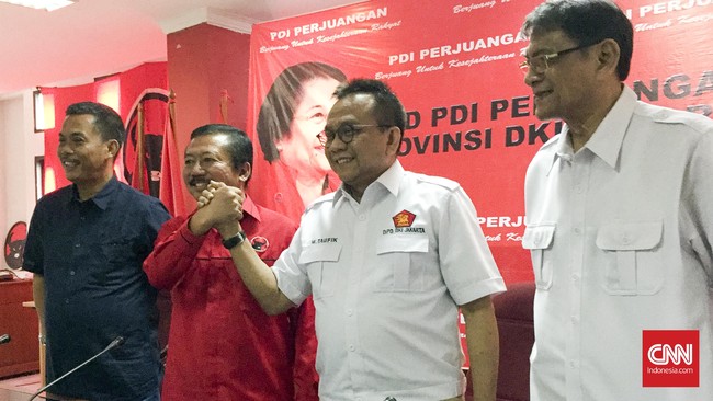 PDI Perjuangan dan Partai Gerindra menggelar pertemuan tertutup terkait peluang untuk berkoalisi pada Pilkada 2017 di DKI Jakarta.