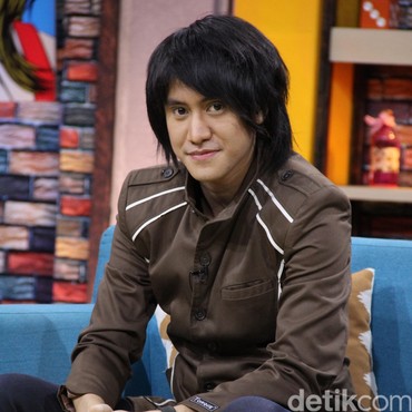 Kevin Aprilio Tak Terima Lagu 'Keke Bukan Boneka' Dihapus YouTube