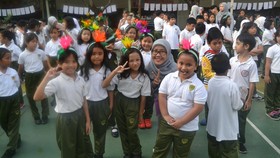 Lagi, Keseruan Hari Kartini dan Hari Bumi di SD Yasporbi