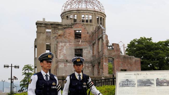 Wali Kota Hiroshima mendesak agar rasa nasionalisme berlebihan yang semakin marak di dunia dihentikan karena akan mengganggu perdamaian dunia.