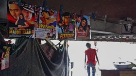 Pesta Film di Bawah Kolong Jembatan India