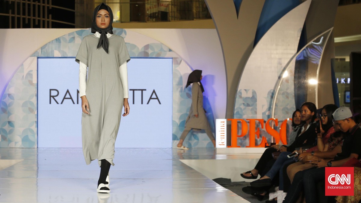 Padu-Padan Coat Ringan di Bulan Ramadan