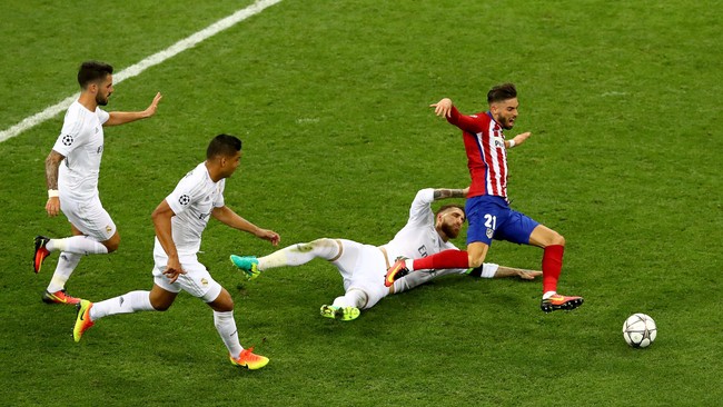 Barcelona langsung mengebut di awal bursa transfer musim panas dan kini telah mengantongi nama ketiga yang akan mereka buru: Yannick Carrasco.