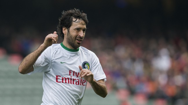 Raul Gonzales hanya memiliki masa bermain dengan Cristiano Ronaldo selama satu musim di Real Madrid. Ia ingin bermain lebih lama lagi.