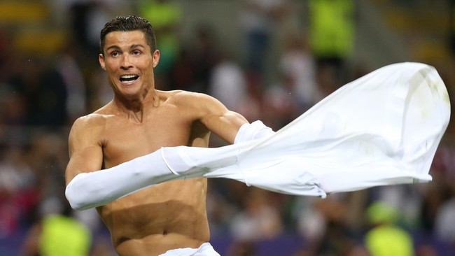Cristiano Ronaldo punya satu kesempatan memecahkan rekor yang sukar dikejar pemain lainnya, seandainya mencetak satu gol di Piala Eropa kali ini.