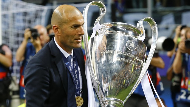 Pelatih timnas Perancis, Didier Deschamps, yakin hanya mantan rekannya, Zinedine Zidane, yang mampu memenangkan Liga Champions, hanya tiga bulan di Madrid.