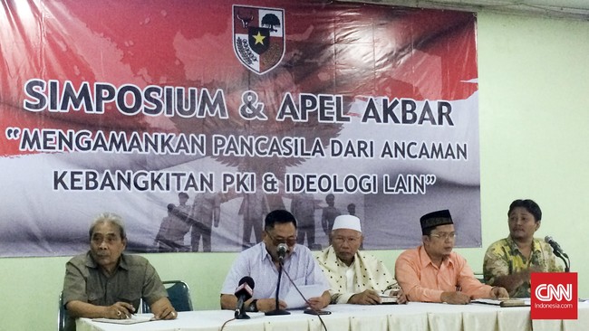 Mantan Wakil KSAD itu menggagas simposium terkait Peristiwa 1965 sebagai bentuk kekecewaannya atas simposium serupa yang dibentuk Kemenko Polhukam.