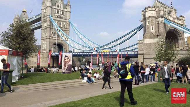 Berbekal rekomendasi sekelompok pemuda asli London, CNNIndonesia.com berkelana dari Hyde Park sampai Bethnal Green.