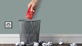 Transaksi Kartu Kredit Anjlok di Bulan Perdana Wajib Lapor