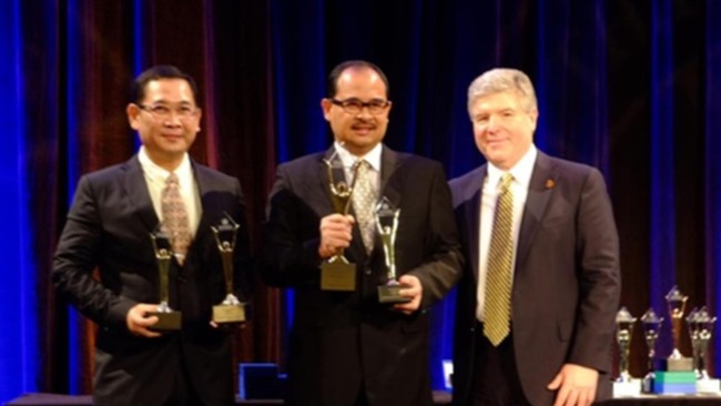 PT Telkom Indonesia (Persero) Tbk (Telkom) sukses mempertahankan predikat Grand Stevie Award 2016 sebagai Organization of The Year