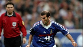 Materazzi Bantah Hina Ibu Zidane