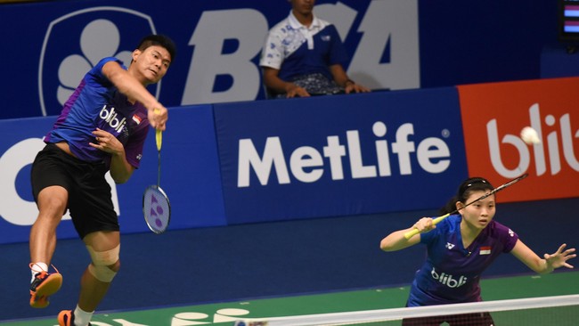 Praveen Jordan/Debby Susanto melaju ke babak kedua Australia Terbuka 2017 seusai mengalahkan wakil Jepang Yuta Watanabe/Arisa Higashino.