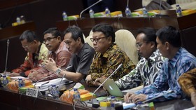 DPR Sahkan RUU Pilkada dengan Syarat