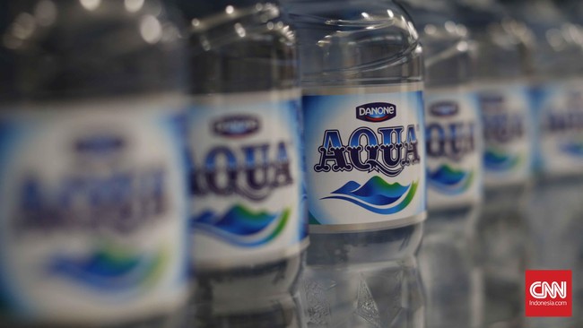 Air mineral dalam kemasan, Aqua, tengah menjadi sorotan lantaran sumber airnya yang diduga berasal dari sumur bor. Berikut fakta-faktanya.