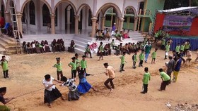 Seru-seruan Haflatul Imtihan di Ponpes Al-In am