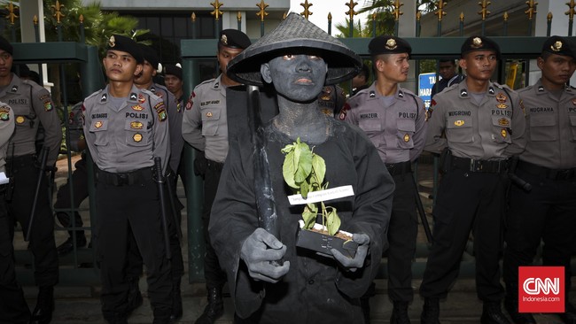 Menuntut Keadilan untuk Tanah Kendal