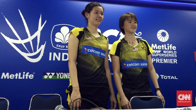 Dengan terus menekan Greysia Polii/Nitya Krishinda, ganda putri Malaysia sukses merebut satu tiket ke perempat final Indonesia Terbuka.